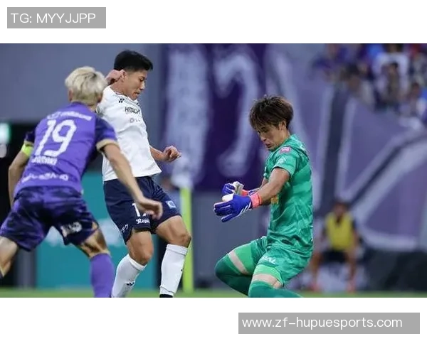 神户胜利船与广岛三箭激战正酣争夺联赛荣耀与积分榜优势 神户胜利船与广岛三箭激战正酣争夺联赛荣耀与积分榜优势