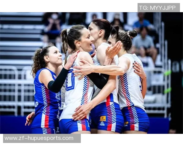 韩国女排与塞尔维亚女排第三局激战精彩瞬间回顾与分析